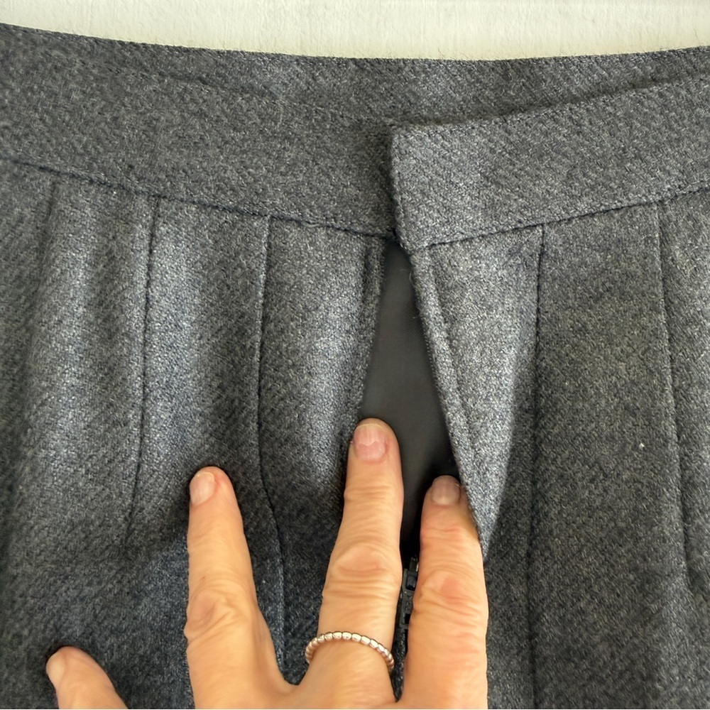 Classic Women's Grey A-Line Wool Blend Skirt Size XS - Picture 9 of 12